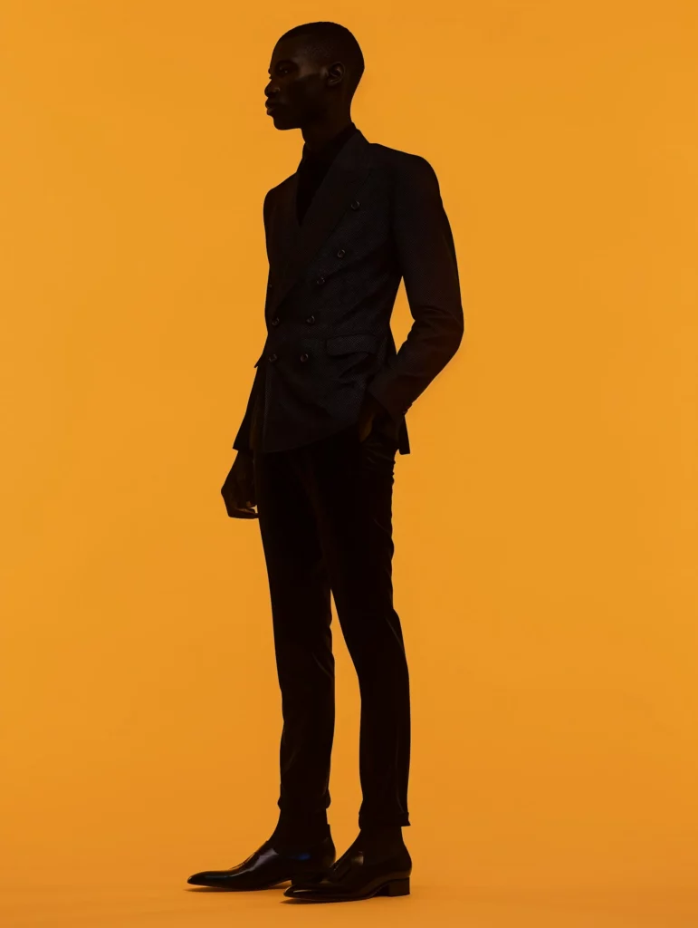 One 771x1024